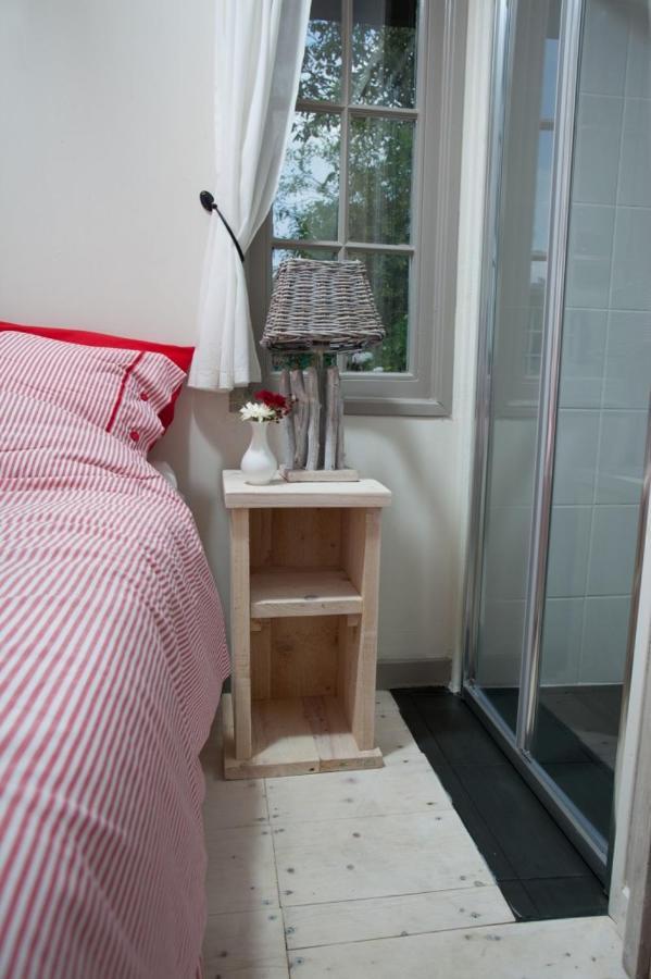 Bed and Breakfast In D'Ouwe Vlaamse Schuur à Ossendrecht Extérieur photo